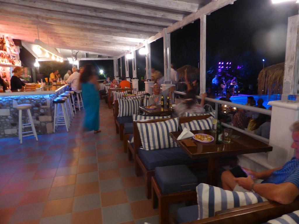 Blue Nest Hotel Tigaki Eksteriør bilde